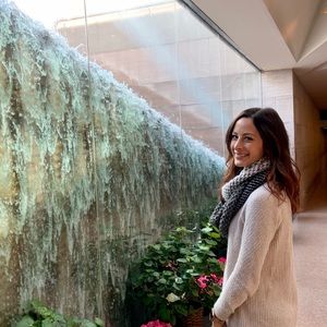 Meet your Posher, Theresa